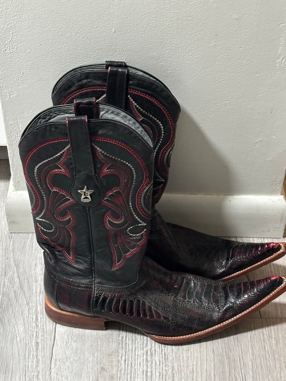 Los Altos Genuine Ostrich Leg Cowboy Boots Black Cherry Men’s 9 EE Snip Toe